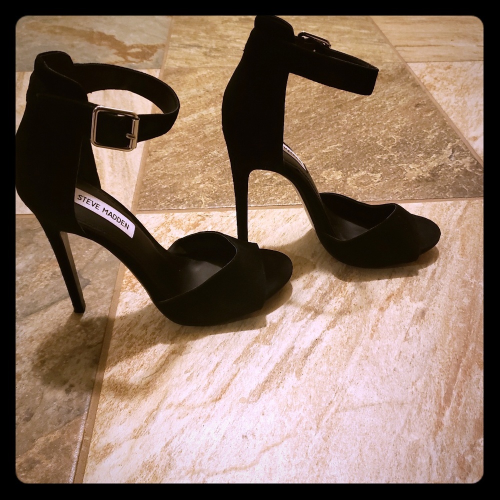 Steve Madden sandals